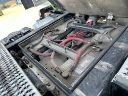batteries peterbilt 2017