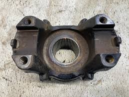 End Yokes Volvo 2015