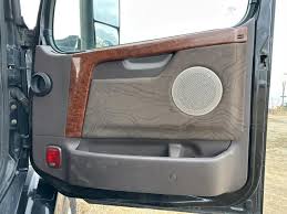 Door Panels for Volvo 2015