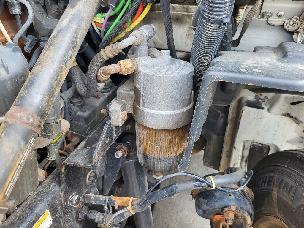 secondary fuel filter paccar mx series